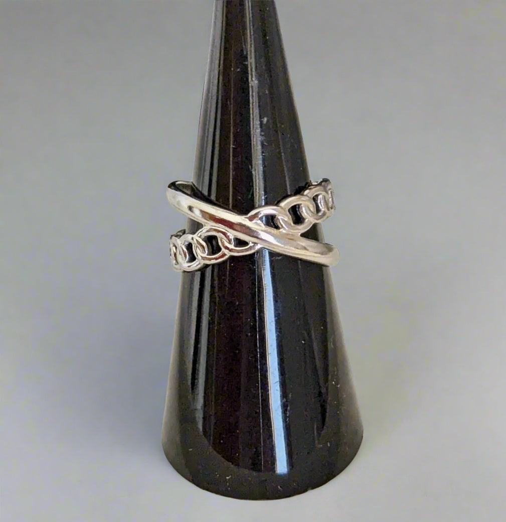 Chainlink Ring Finger Ring Adjustable Ring image 2