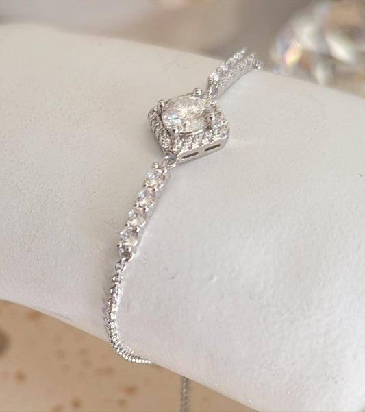 Aurora Bracelet 1ct Moissanite Diamond image 0