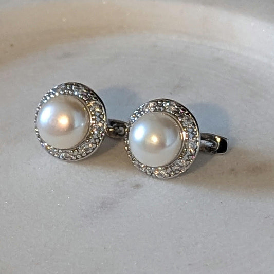 Sterling Silver Pearl Earrings  image 0