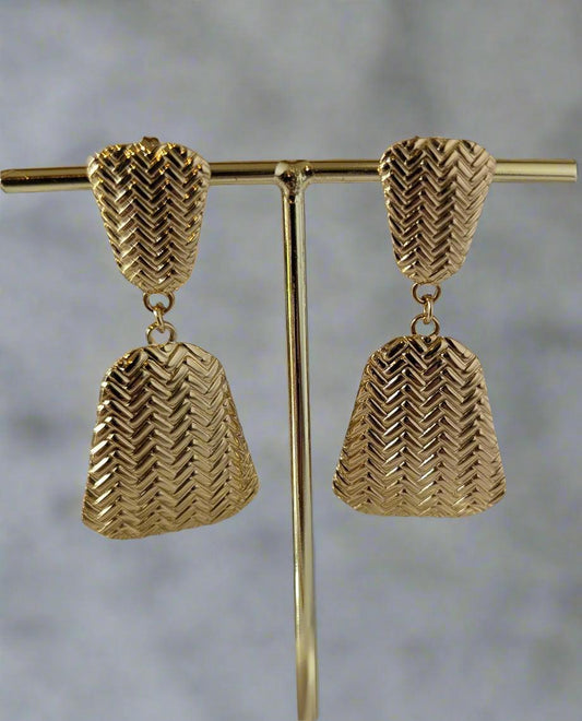 Braided Boho Chic Dangle Earrings in 18k Gold Plated Stainless Steel with a 5.4 cm drop and intricate braided design. Perfect for casual or formal occasions, lightweight and tarnish-resistant.